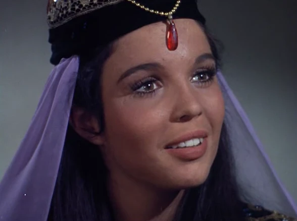 Aisha.